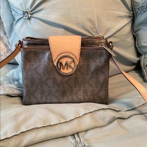 Michael Kors crossbody